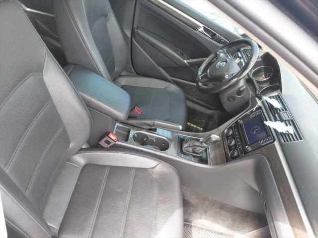 2018 Volkswagen Passat 2.0T SE