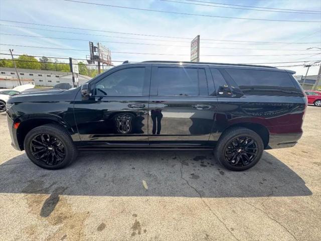 2022 Cadillac Escalade ESV 4WD Sport