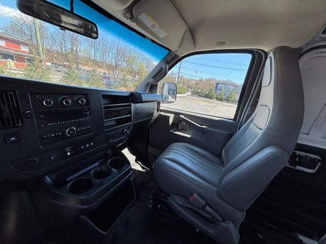 2019 Chevrolet Express Work Van
