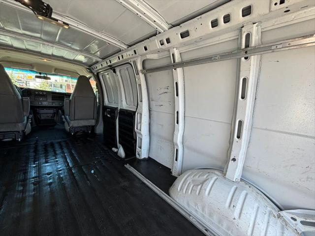 2019 Chevrolet Express Work Van