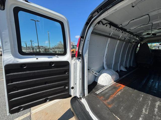 2019 Chevrolet Express Work Van