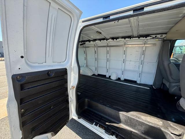 2019 Chevrolet Express Work Van