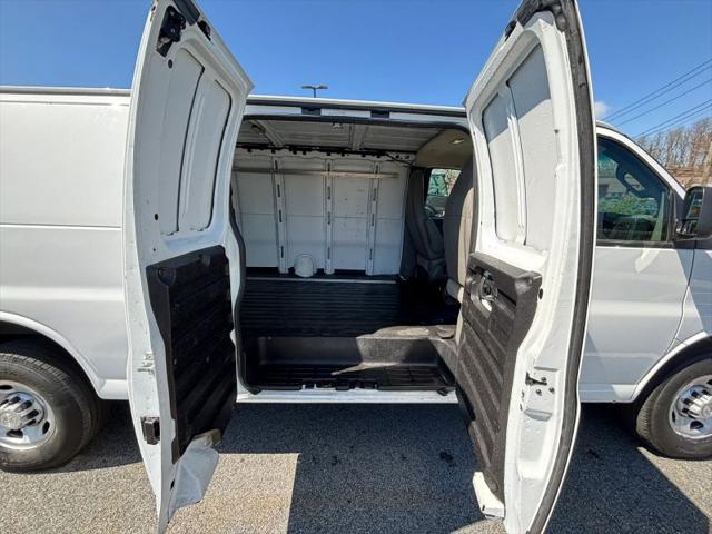 2019 Chevrolet Express Work Van