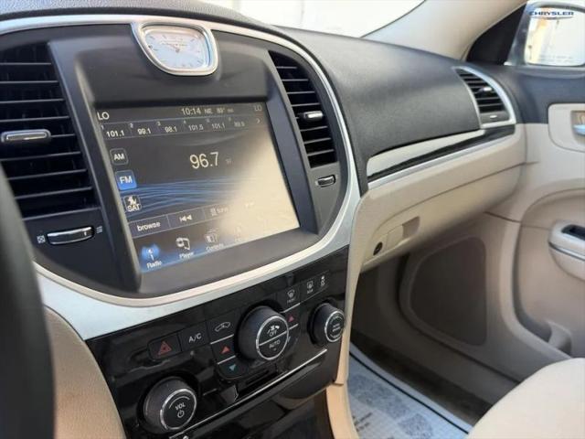 2012 Chrysler 300 300