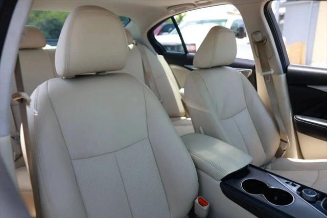 2014 INFINITI Q50 Premium