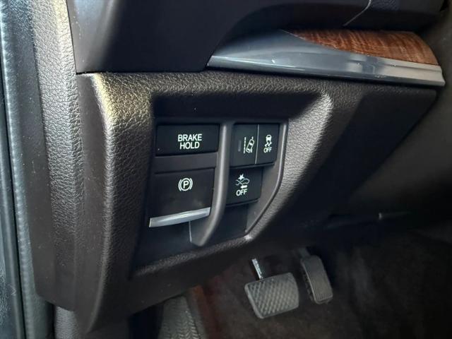 2017 Acura MDX w/Technology Package