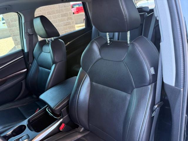 2017 Acura MDX w/Technology Package