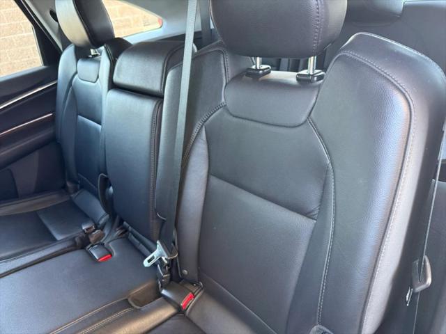 2017 Acura MDX w/Technology Package