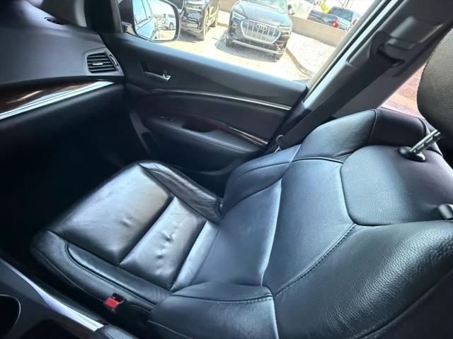 2017 Acura MDX w/Technology Package