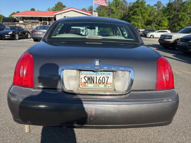 1998 Lincoln Town Car Signature
