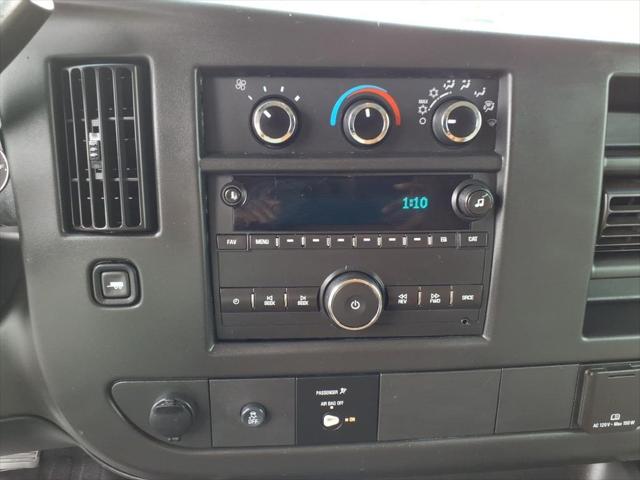 2017 GMC Savana 2500 Work Van