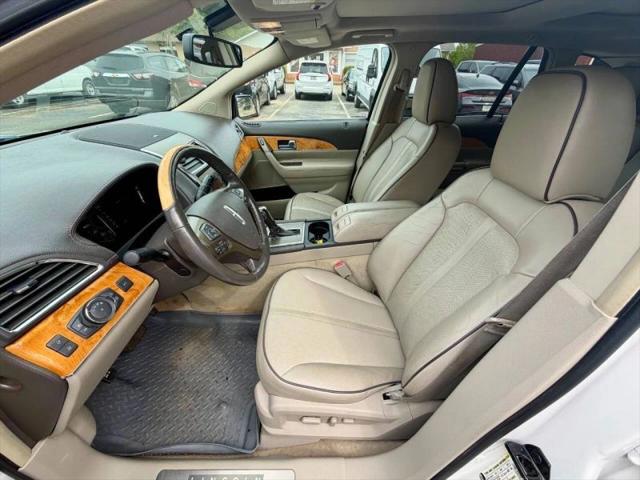 2011 Lincoln MKX Base