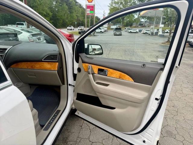 2011 Lincoln MKX Base