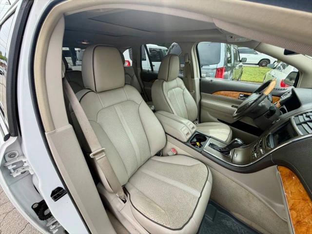 2011 Lincoln MKX Base