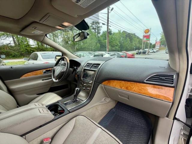 2011 Lincoln MKX Base
