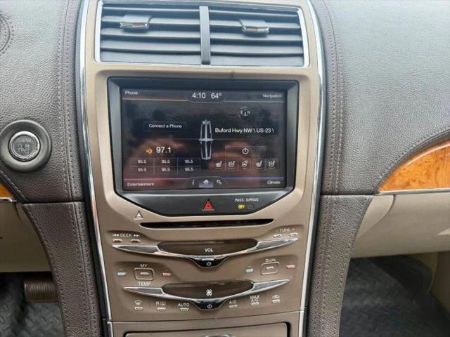 2011 Lincoln MKX Base