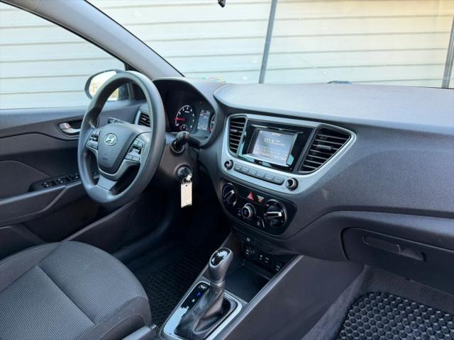 2019 Hyundai Accent SE