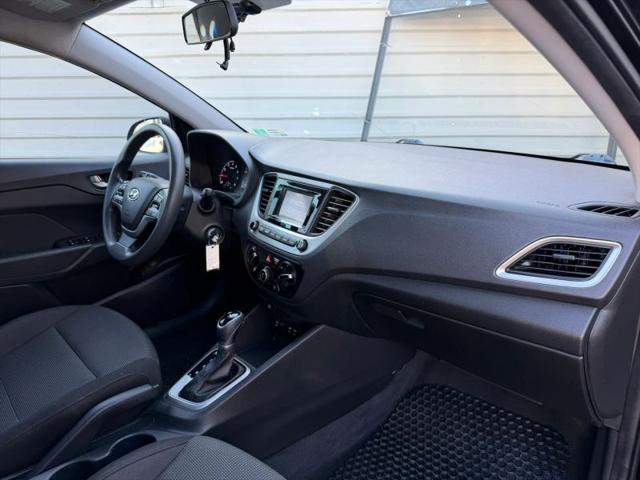 2019 Hyundai Accent SE