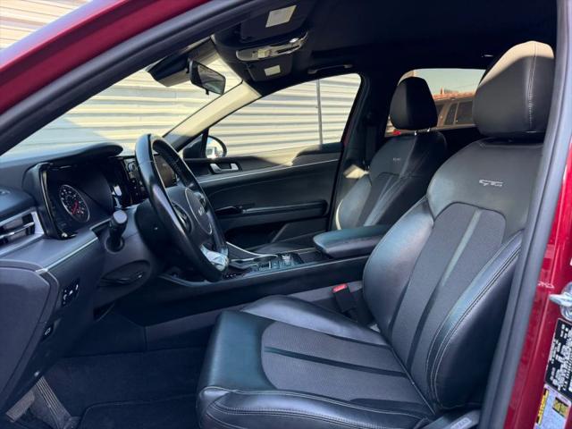 2022 Kia K5 GT-Line