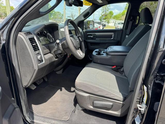 2022 Ram 1500 Classic Warlock Crew Cab 4x4 5'7" Box
