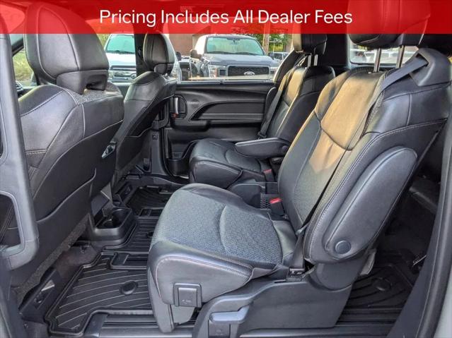 2025 Toyota Sienna Limited