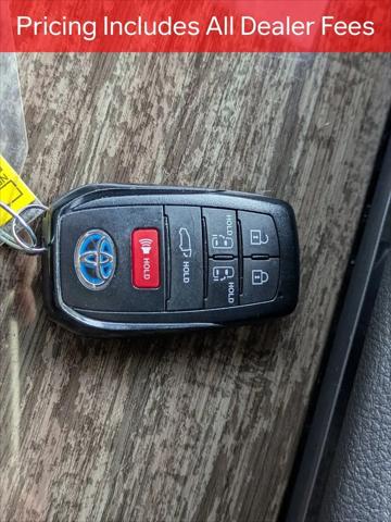 2025 Toyota Sienna Limited