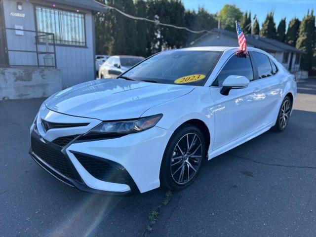 2023 Toyota Camry SE