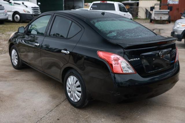 2014 Nissan Versa 1.6 SV