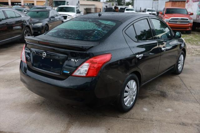 2014 Nissan Versa 1.6 SV