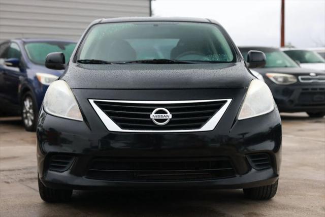 2014 Nissan Versa 1.6 SV