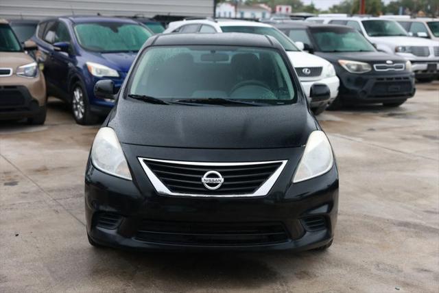 2014 Nissan Versa 1.6 SV