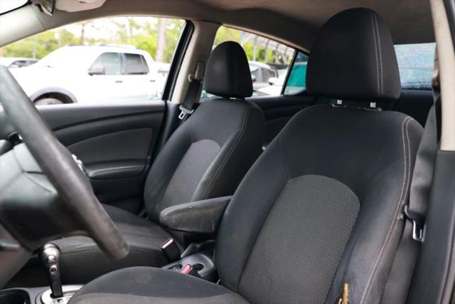2014 Nissan Versa 1.6 SV
