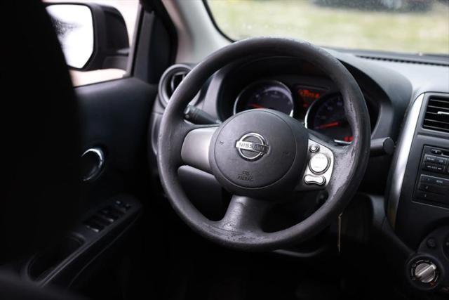 2014 Nissan Versa 1.6 SV