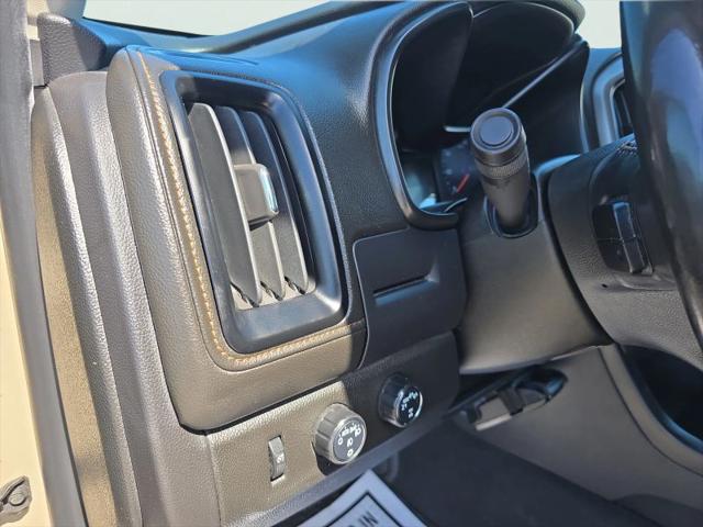 2021 GMC Canyon 4WD Crew Cab Short Box AT4 - Cloth