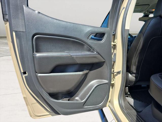 2021 GMC Canyon 4WD Crew Cab Short Box AT4 - Cloth