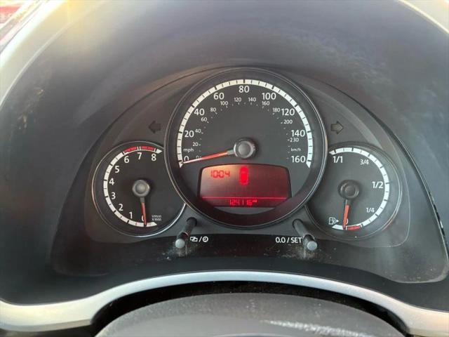 2013 Volkswagen Beetle 2.5L 50s Edition