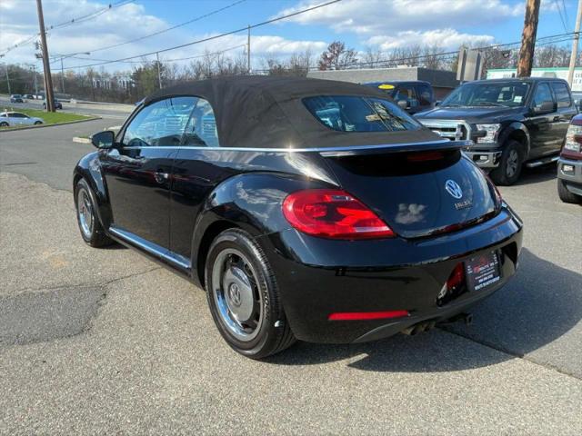 2013 Volkswagen Beetle 2.5L 50s Edition