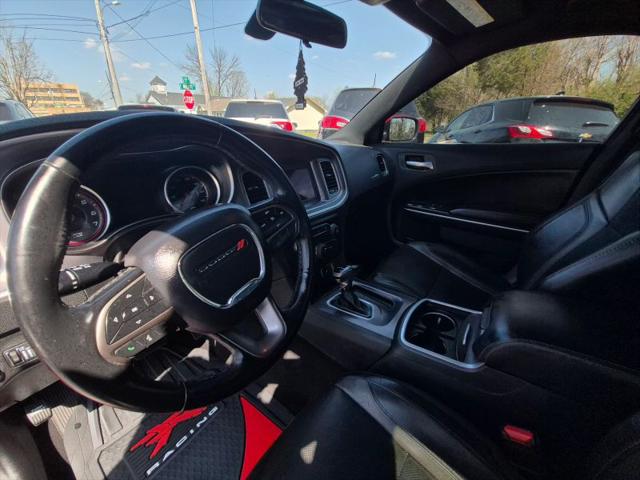 2019 Dodge Charger SXT RWD