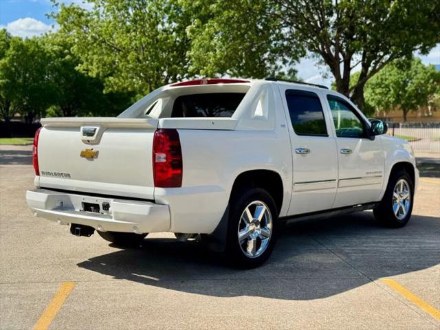 2012 Chevrolet Avalanche LTZ