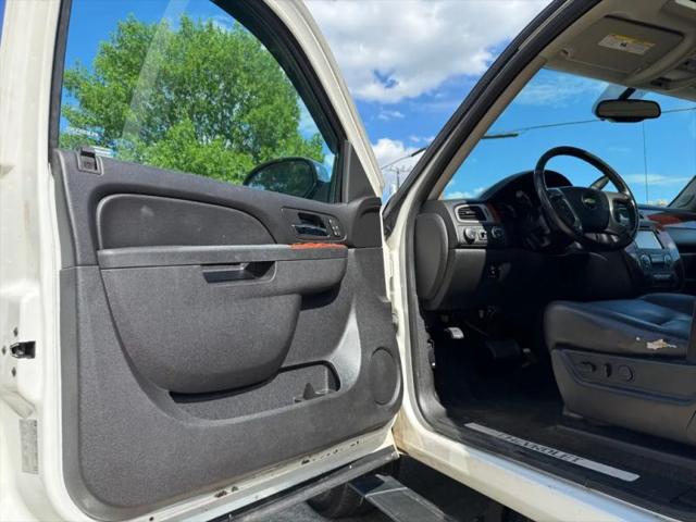 2012 Chevrolet Avalanche LTZ