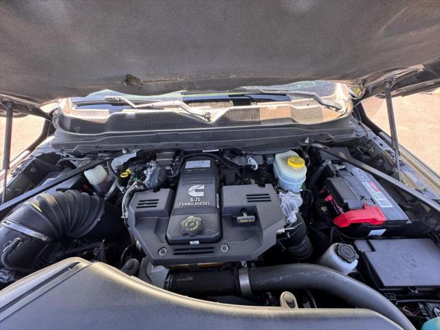 2019 Ram 2500 Laramie Crew Cab 4x4 6'4" Box