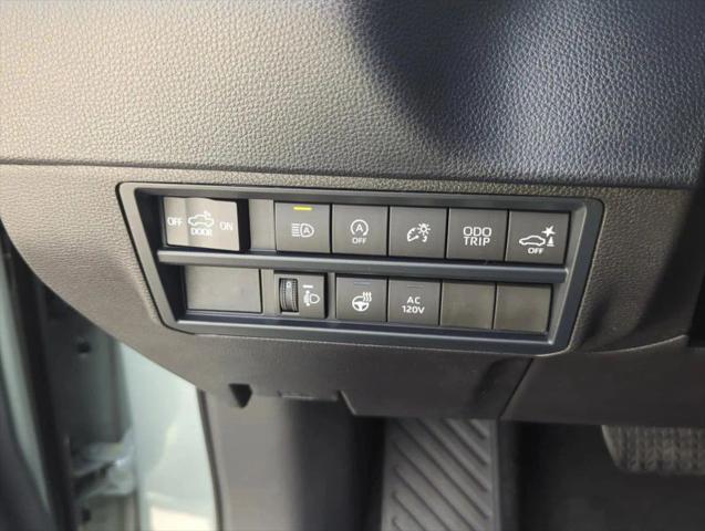 2026 Toyota Tundra SR5 CrewMax 5.5' Bed