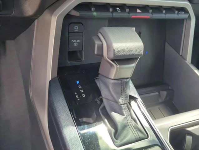2026 Toyota Tundra SR5 CrewMax 5.5' Bed