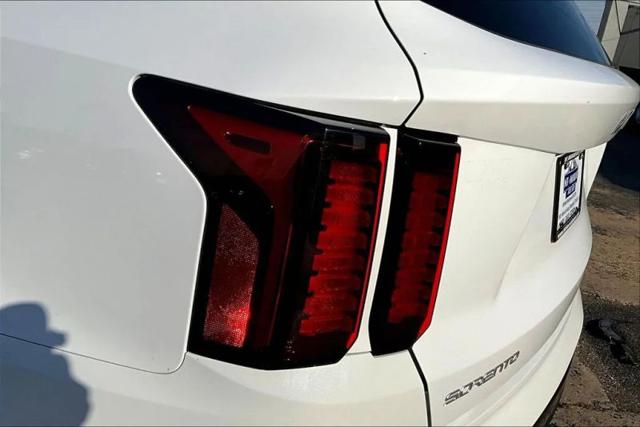 2023 Kia Sorento S