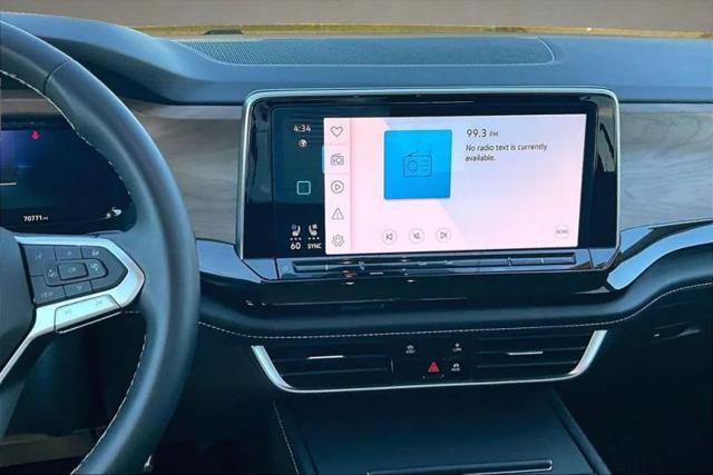 2024 Volkswagen Atlas 2.0T SE