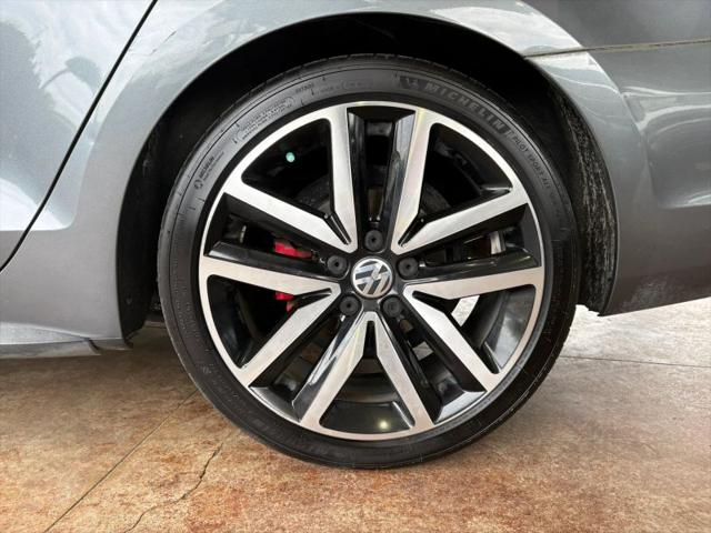 2014 Volkswagen Jetta GLI Autobahn