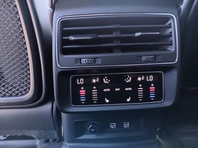 2019 Audi Q8 55 Premium