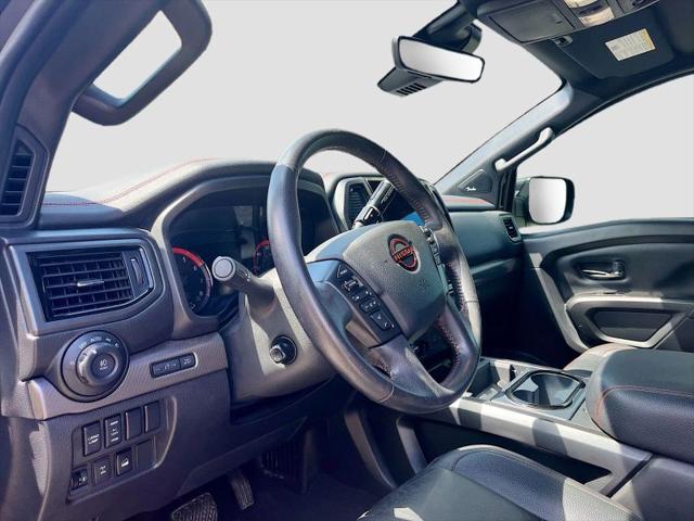 2024 Nissan Titan Crew Cab PRO-4X 4x4