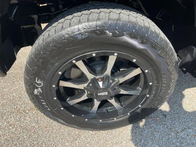 2019 Ram 1500 Laramie Crew Cab 4x4 5'7" Box