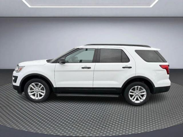 2017 Ford Explorer Base